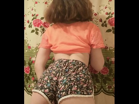 ❤️ सेक्सी तरुण बेब कॅमेऱ्यात तिची चड्डी काढत आहे ❤️  अश्लील mr.liporno.ru